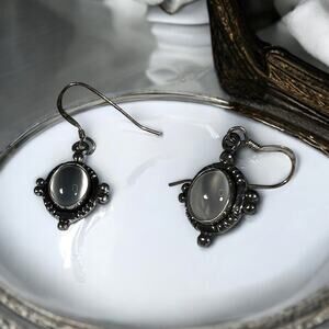 Vintage Sterling Silver Pearlized Stone Beautiful Earrings